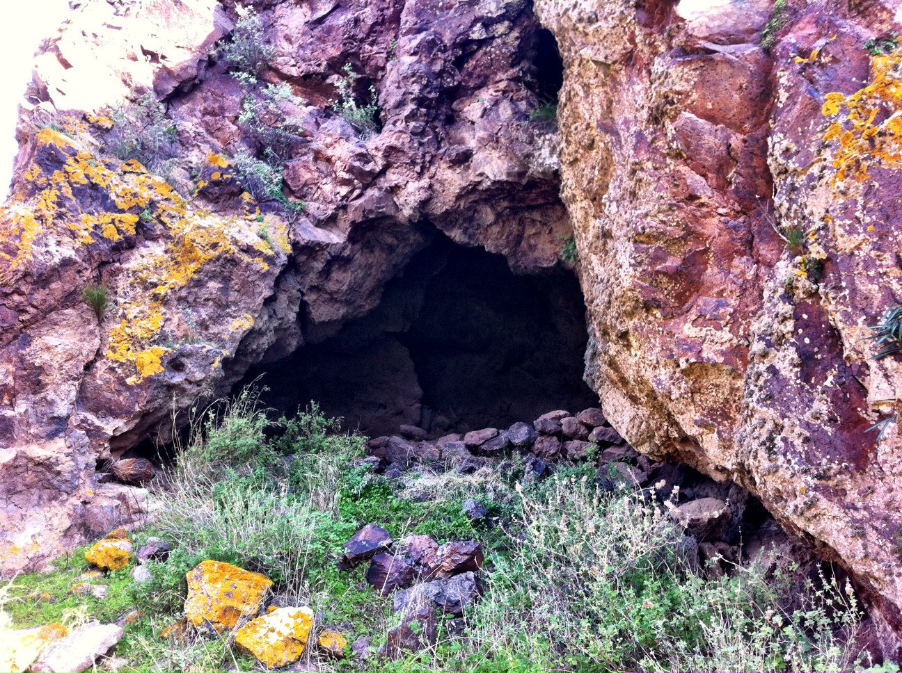 A Habitable Cave in Cerro Cuchillo, Cabo de Gata